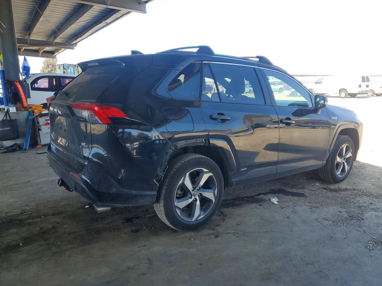 2021 TOYOTA RAV 4 — VIN JTMAB3FV8MD039629 — photo 3